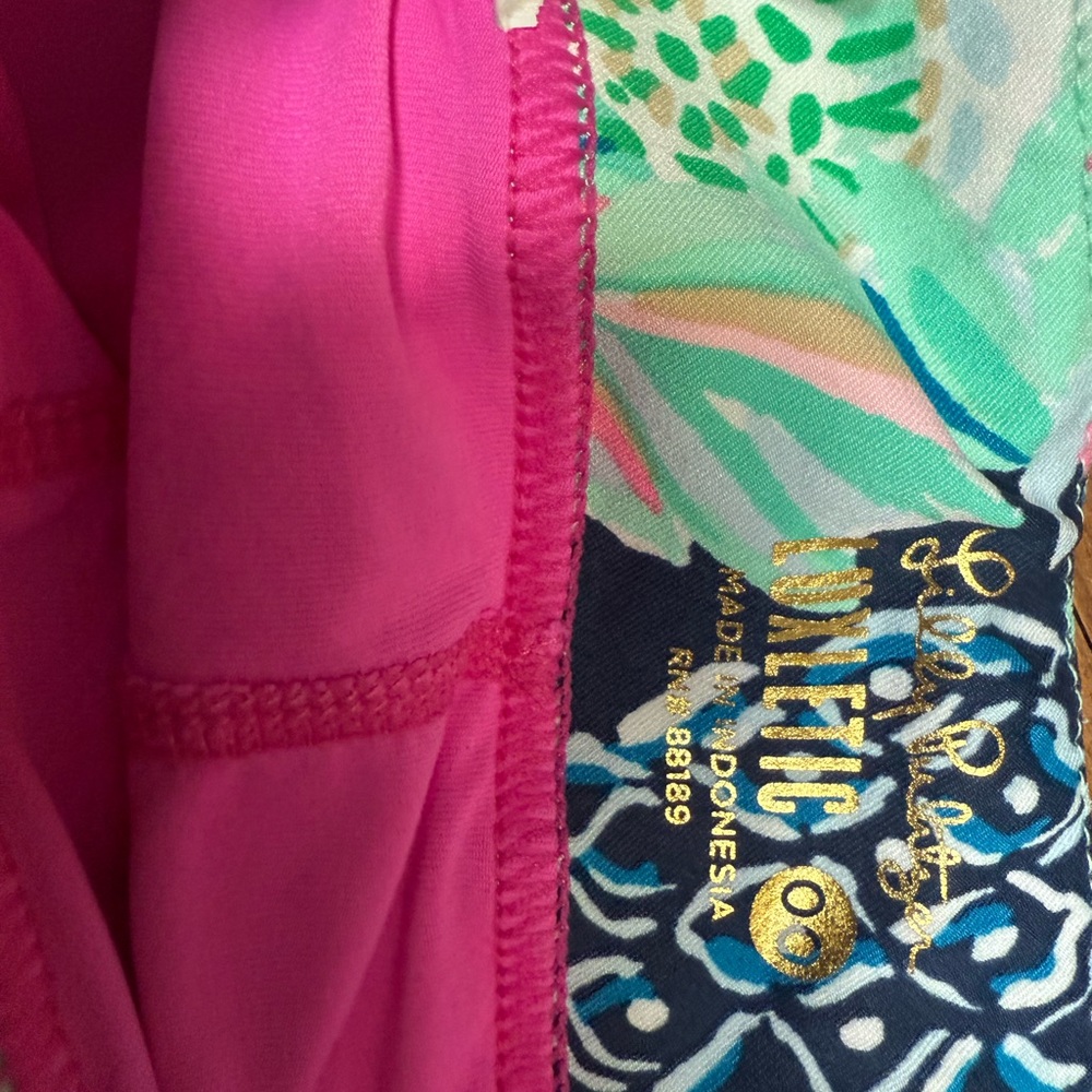 Lilly Pulitzer luxlectic pink and green 50 SPF - Picture 3 of 3